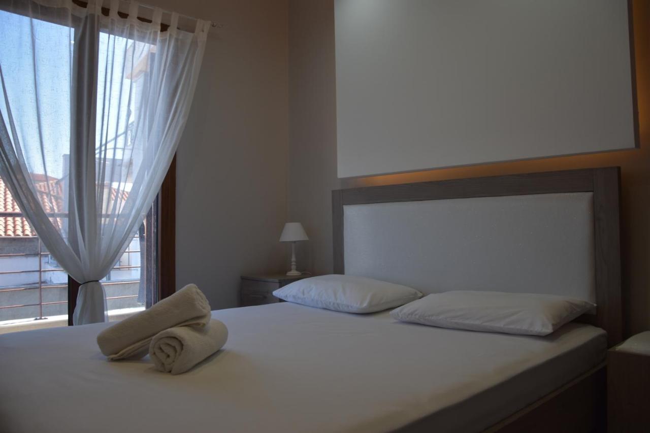 Brezza Marina House Apartment Афитос Екстериор снимка